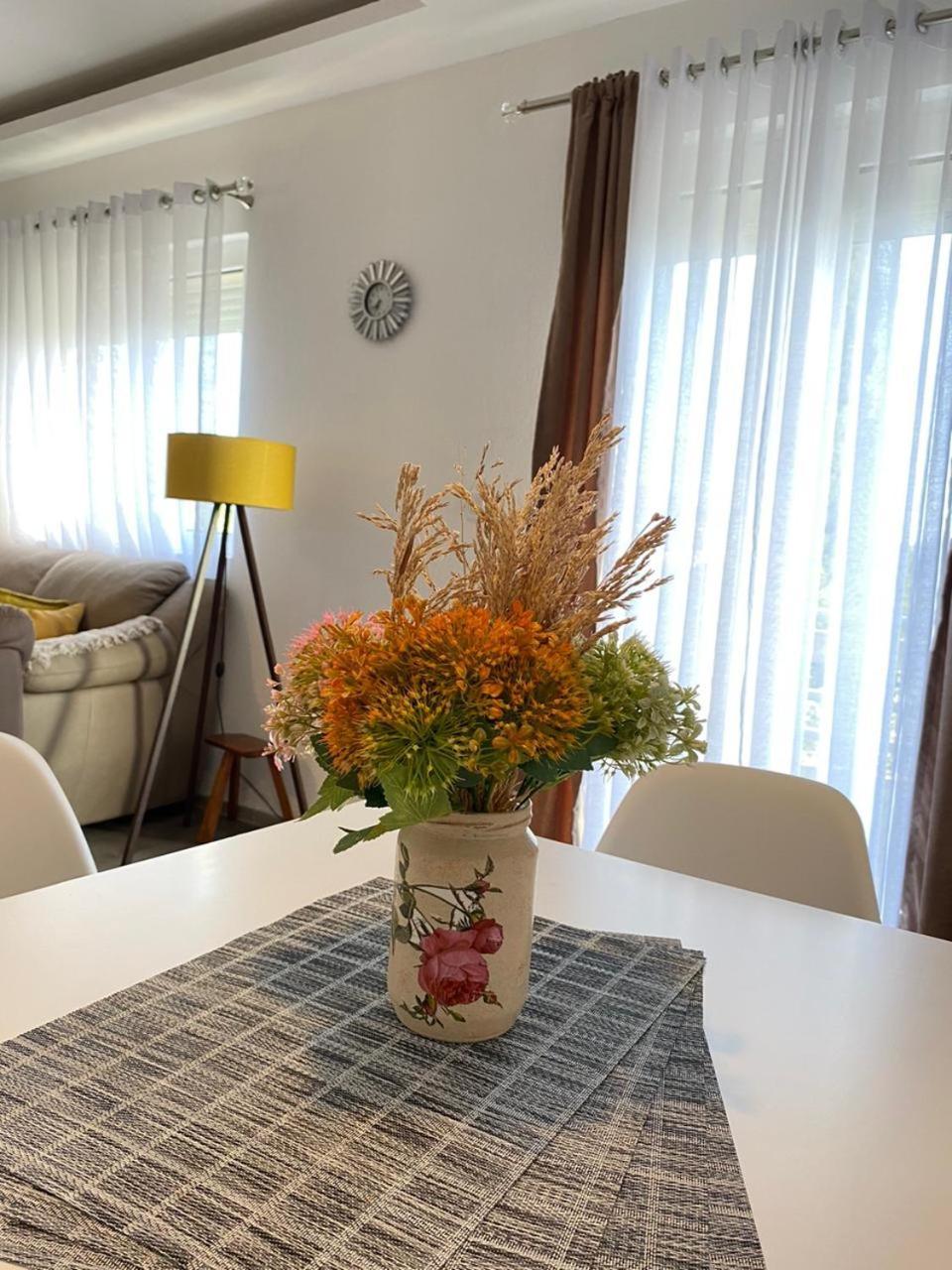 Home Mia Airport Podgorica Extérieur photo